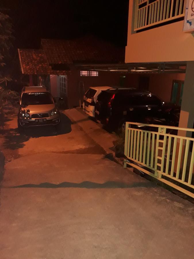 Wonosari 纽奥尔琳德斯旅馆酒店 外观 照片