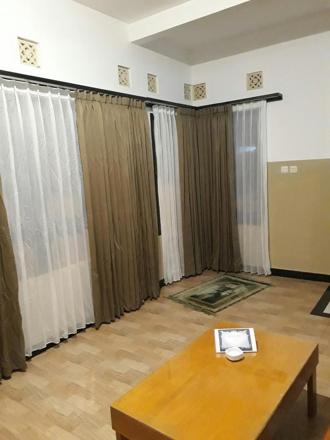 Wonosari 纽奥尔琳德斯旅馆酒店 外观 照片